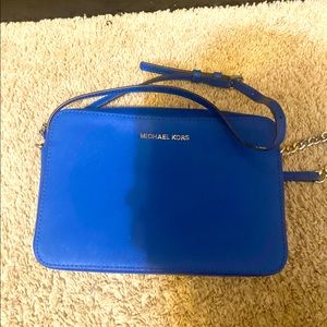 Royal blue medium crossbody
